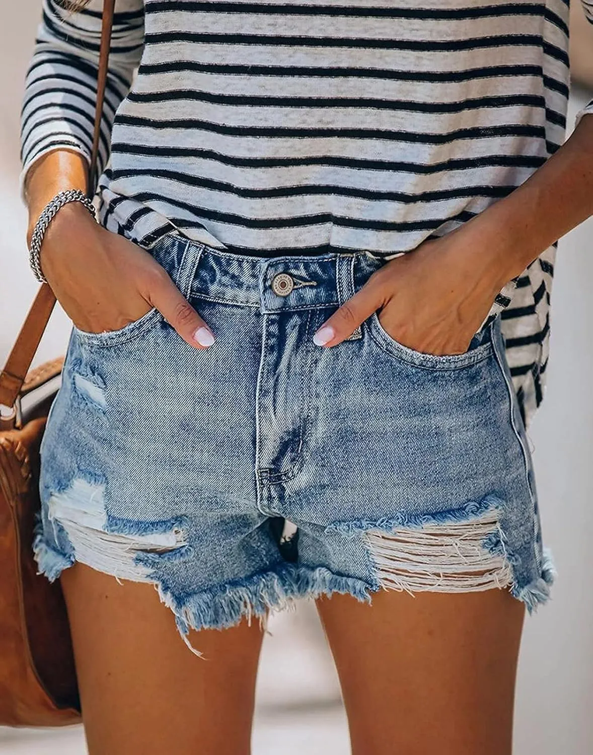 Women's Denim Shorts Casual Frayed Hem Ripped Summer Denim Jean Shorts Hot Short Pants with Pockets